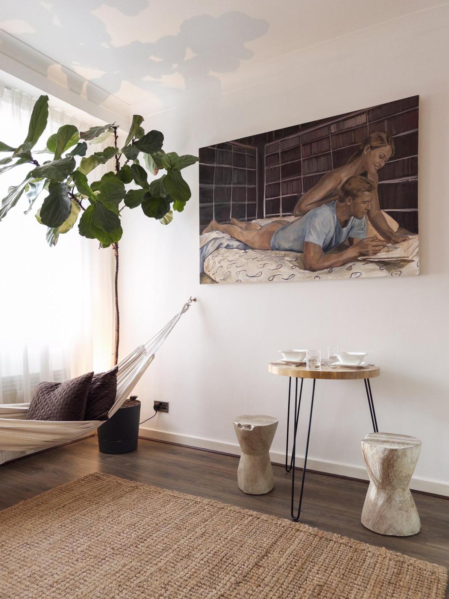 Tranquil Oasis W 100Inch Cinema & Hammock, By The Design Traveller Appartement Londen Buitenkant foto